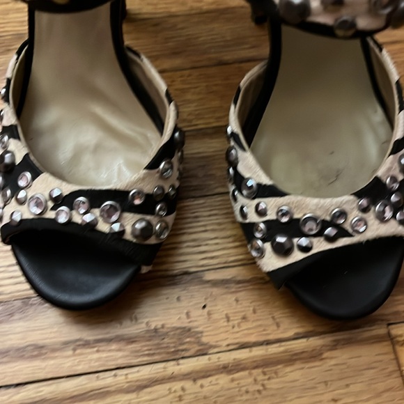 Women’s limited addition zebra print Jimmy Choo high heel sandals - Picture 6 of 7